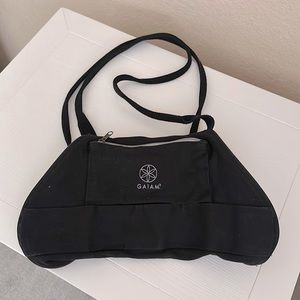 GAIAM yoga mat carrier